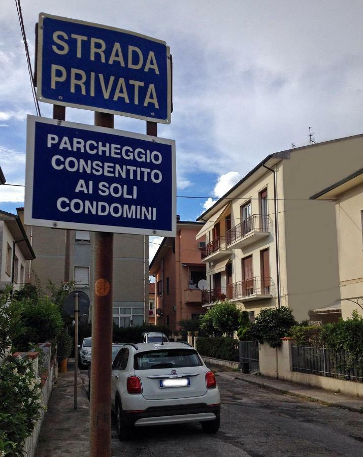 Apt Luminoso, Spazioso Con Aria Condiz E Bici Apartment Viareggio Exterior photo